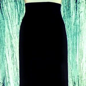 Dbl slit Black sweater skirt